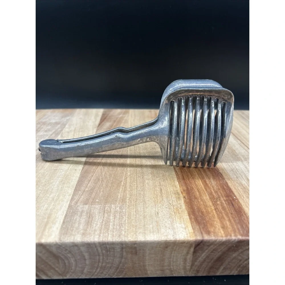 Vintage Hand Held Tongs Tomato Onion Egg Slicer Farm House Decor Citrus Squeezer